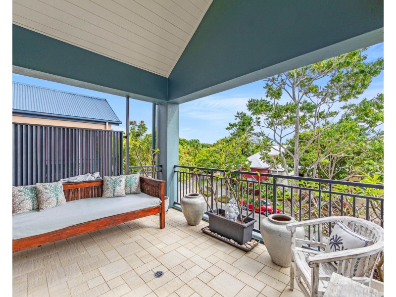 3102 The Boulevard, Carrara QLD 4211