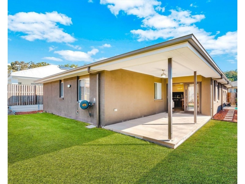 8 Dorretti Circuit, Upper Coomera QLD 4209