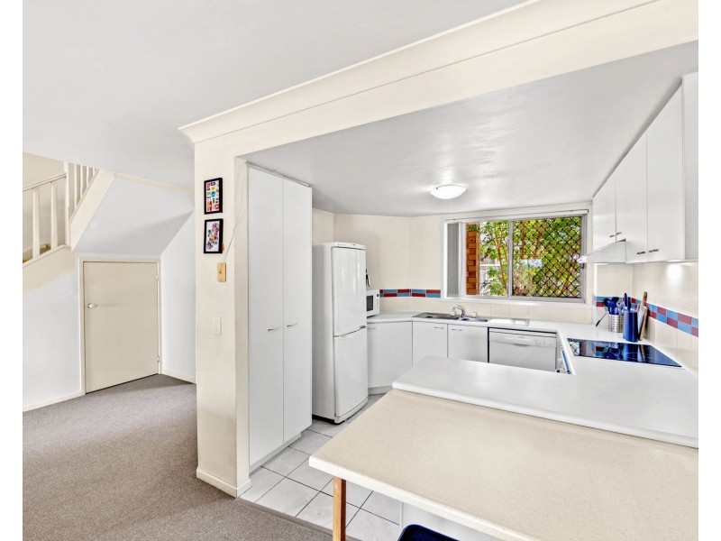 12/6-10 Bourton Road, Merrimac QLD 4226