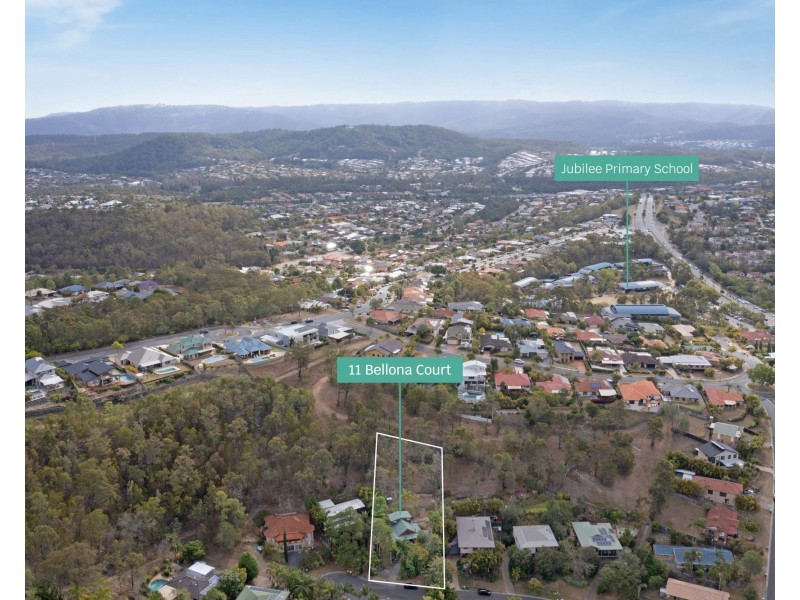 11 Bellona Court, Pacific Pines QLD 4211
