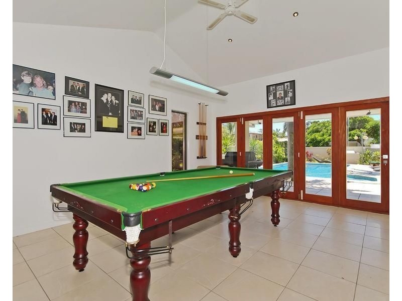 3 Rosemont Avenue, Broadbeach Waters QLD 4218