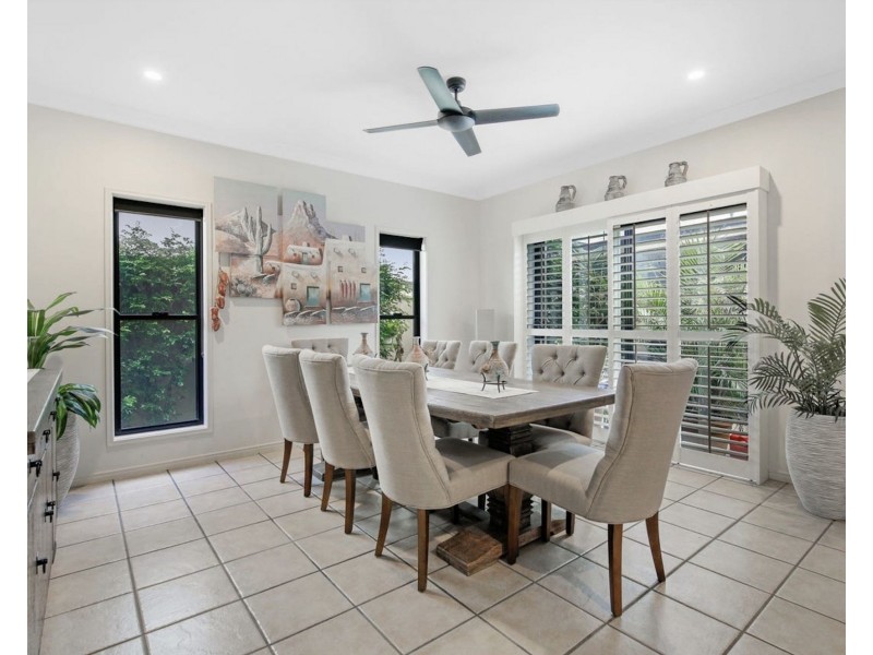 2/281 Bayview Street, Hollywell QLD 4216