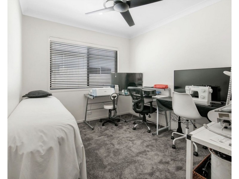 2/281 Bayview Street, Hollywell QLD 4216