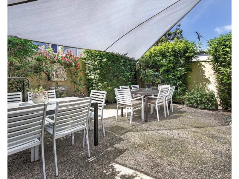 2/281 Bayview Street, Hollywell QLD 4216