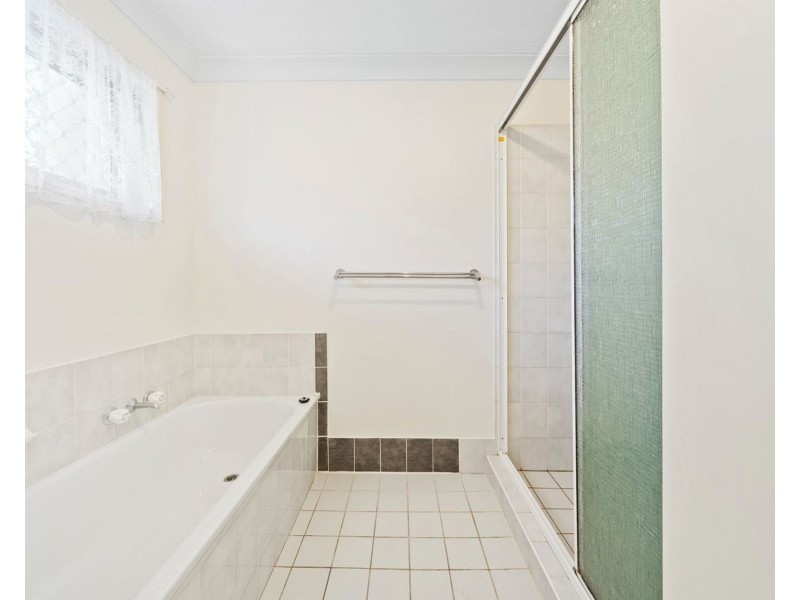 20 Michelmore Road, Carrara QLD 4211