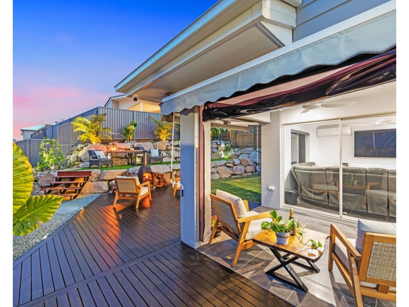 28 Niche Glade Circuit, Maudsland QLD 4210