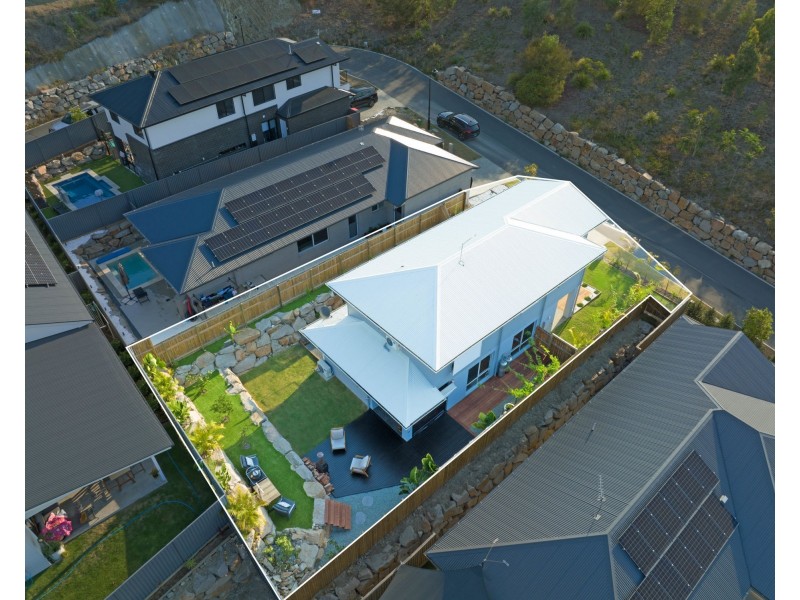 28 Niche Glade Circuit, Maudsland QLD 4210