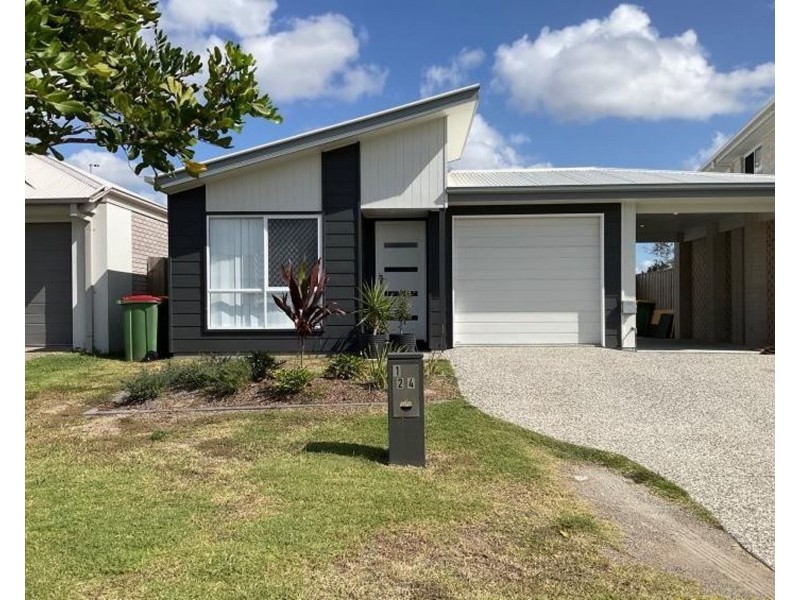 1/24 Chisolm Way, Pimpama QLD 4209