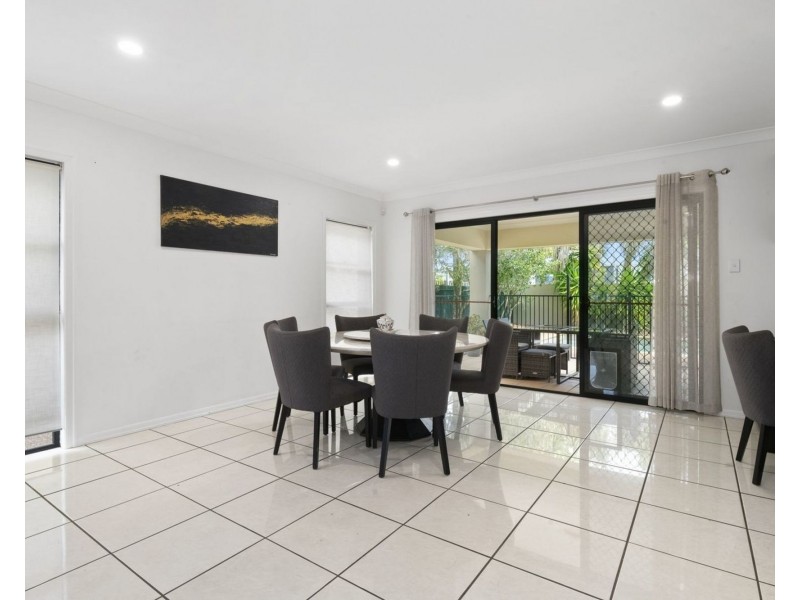 534 Oyster Cove Promenade, Helensvale QLD 4212
