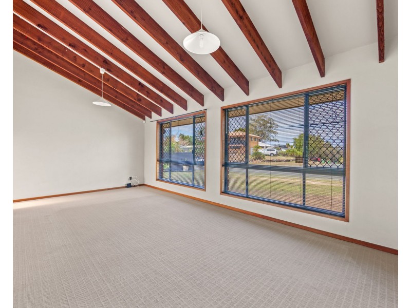 20 Ridgevale Drive, Helensvale QLD 4212