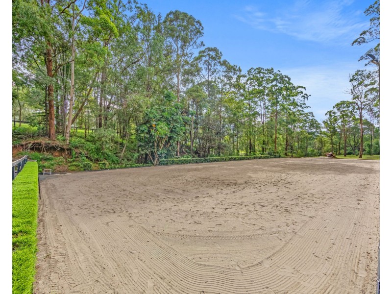 25 Thendara Drive, Mount Nathan QLD 4211
