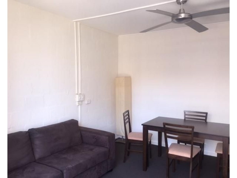 37/2877 Gold Coast Highway, Surfers Paradise QLD 4217