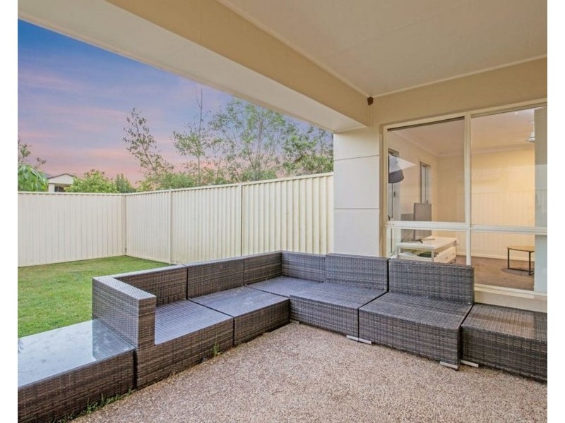 18 Noelene Court, Arundel QLD 4214