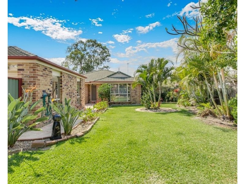 30 Kingaroy Avenue, Helensvale QLD 4212