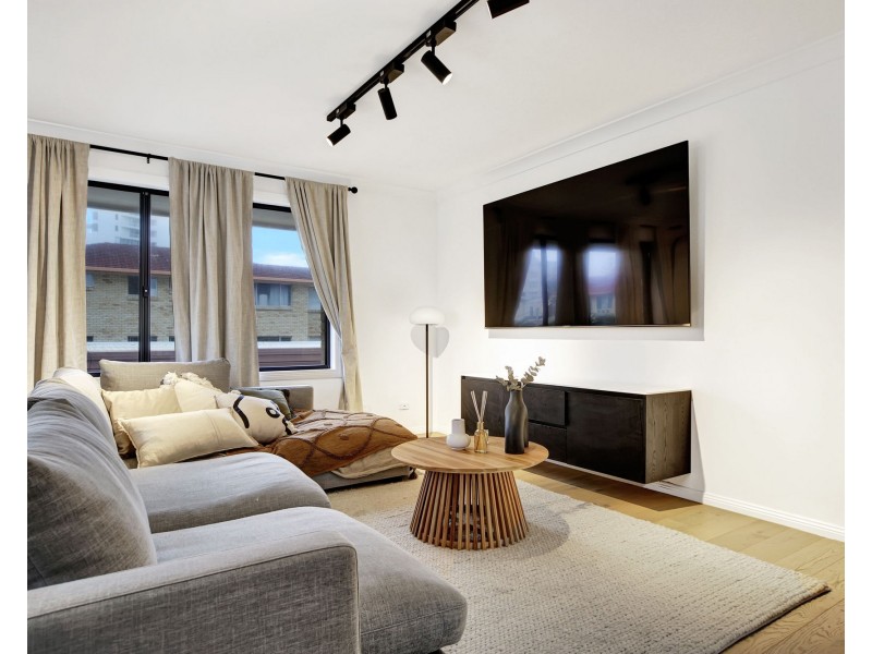 4/28 Frederick Street, Surfers Paradise QLD 4217