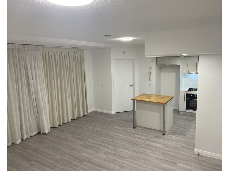 Unit 2103 Pavilions Palm Beach, 10 Fifth Avenue, Palm Beach QLD 4221