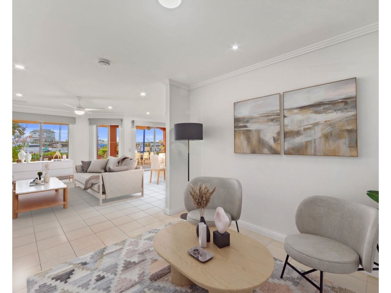 77 John Lund Drive, Hope Island QLD 4212