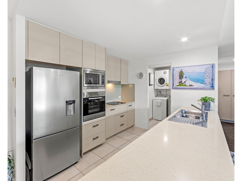 1311/2 Activa Way, Hope Island QLD 4212