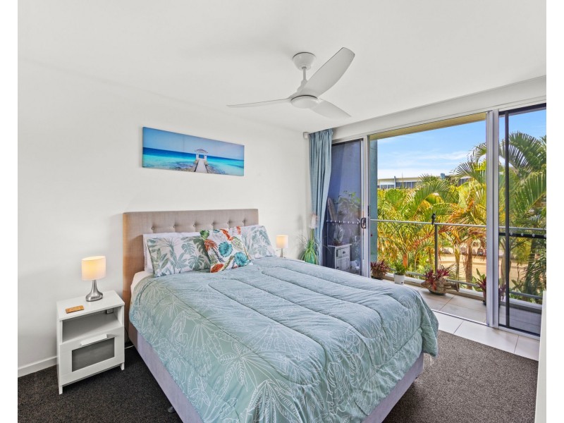 1311/2 Activa Way, Hope Island QLD 4212