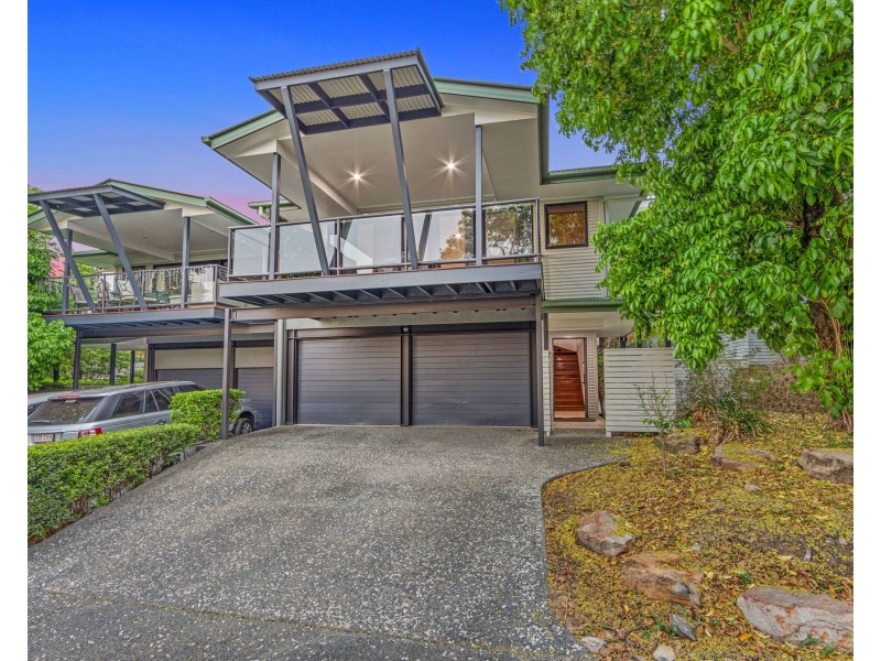 30/2 Ridgeline Way, Highland Park QLD 4211