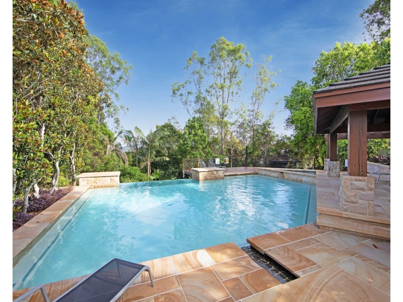 30/2 Ridgeline Way, Highland Park QLD 4211