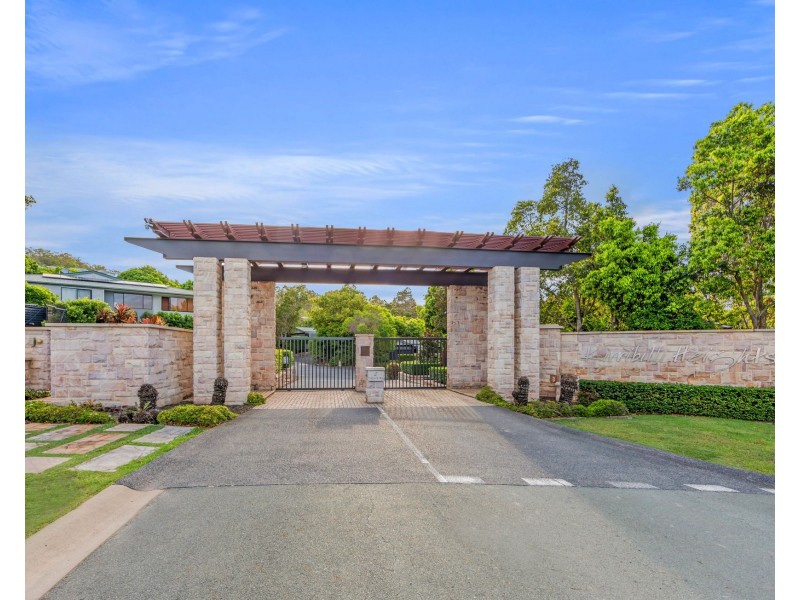 30/2 Ridgeline Way, Highland Park QLD 4211