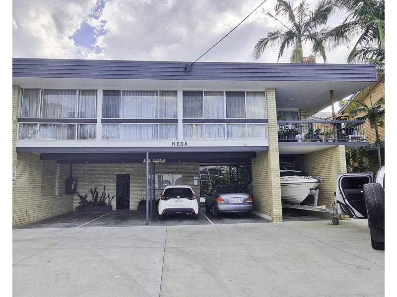 4/42 Sunrise Boulevard, Surfers Paradise QLD 4217