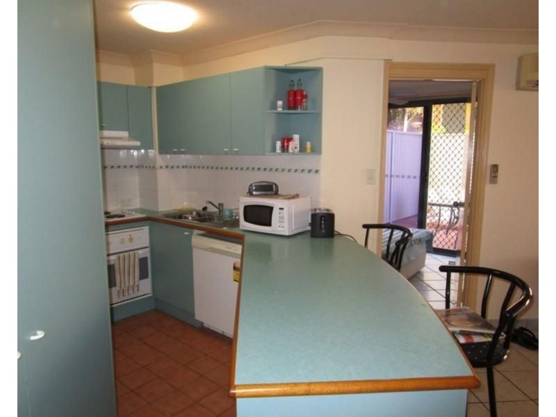 3/10-16 Genoa Street, Surfers Paradise QLD 4217