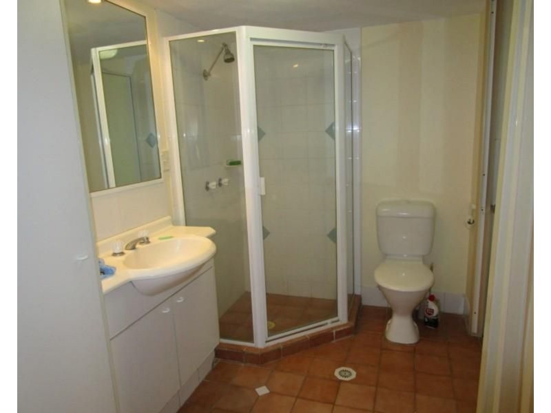 3/10-16 Genoa Street, Surfers Paradise QLD 4217