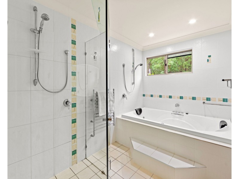 95 Narrowleaf Road, Advancetown QLD 4211