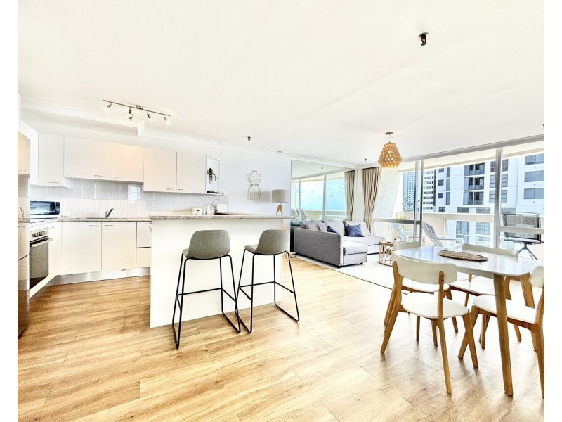 25/114 Esplanade, Surfers Paradise QLD 4217