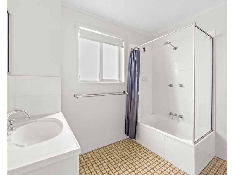 10/82 Lawrence Drive, Nerang QLD 4211