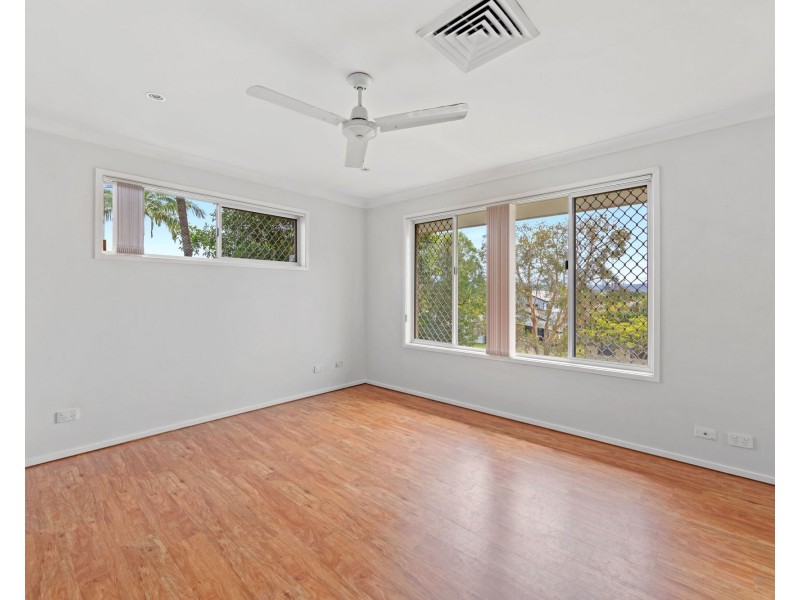 91 Mattocks Road, Burleigh Waters QLD 4220