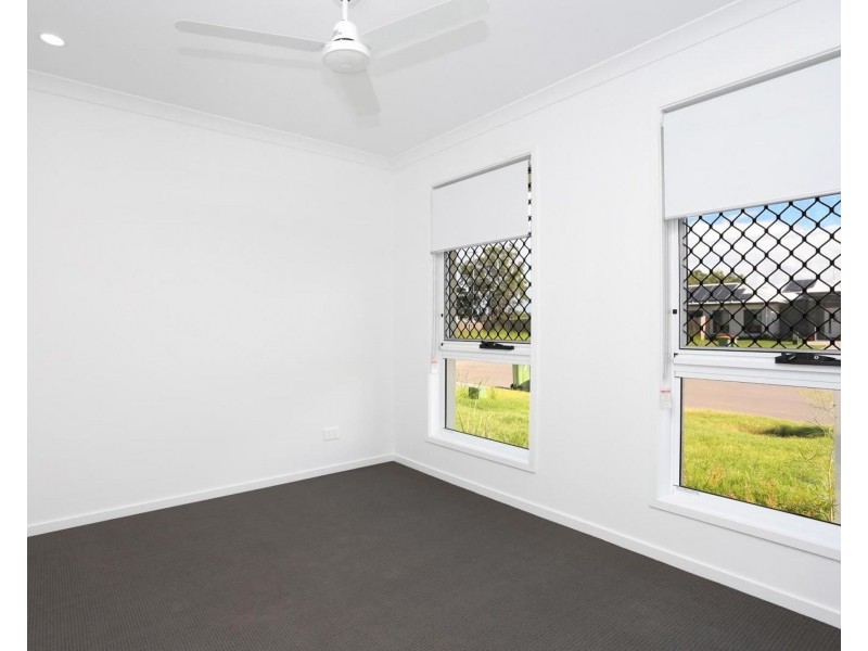 6 Pisa Court, Waterford West QLD 4133