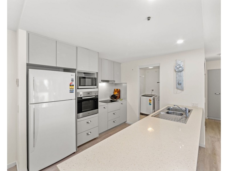 3104/2 Activa Way, Hope Island QLD 4212