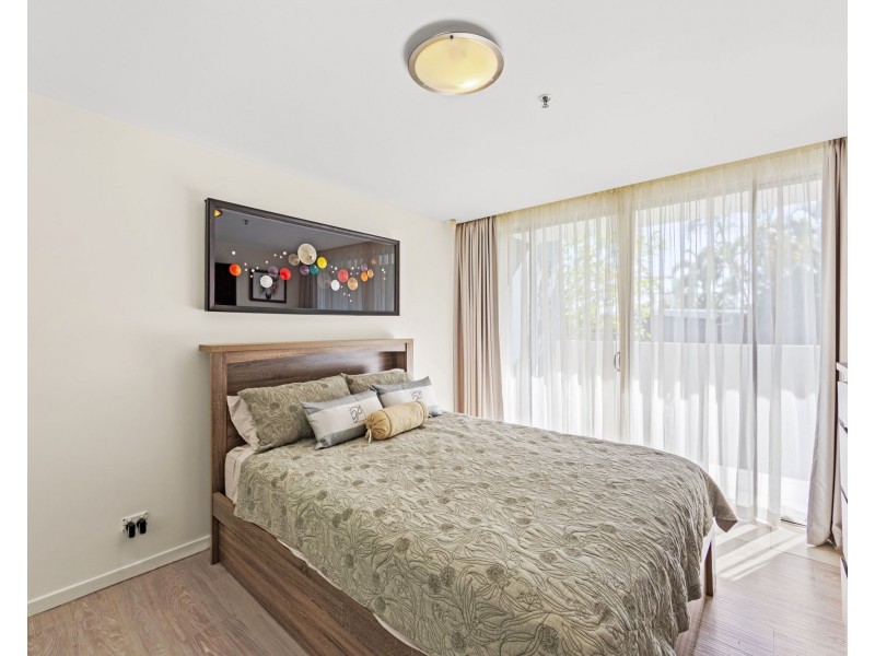 3104/2 Activa Way, Hope Island QLD 4212