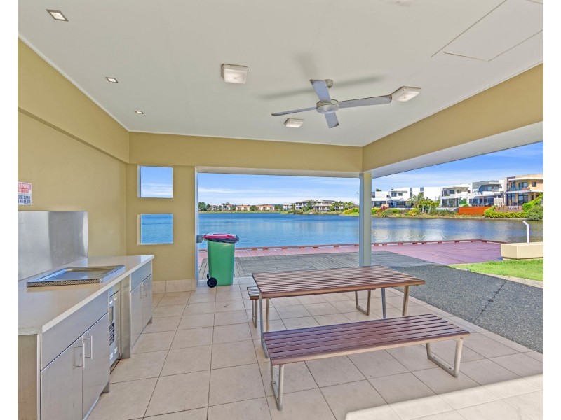 3104/2 Activa Way, Hope Island QLD 4212