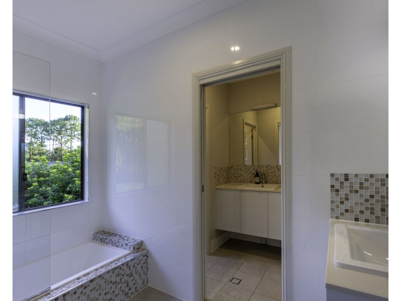 39-43 William Street, Waterford West QLD 4133