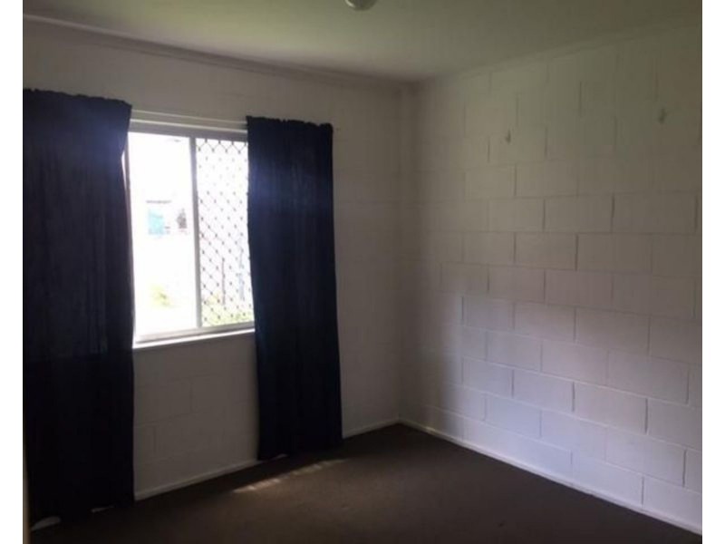 2/23 Sunset Blvd, Surfers Paradise QLD 4217