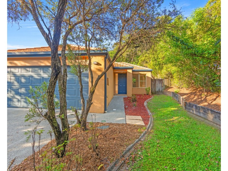 1/173 Government Road, Labrador QLD 4215