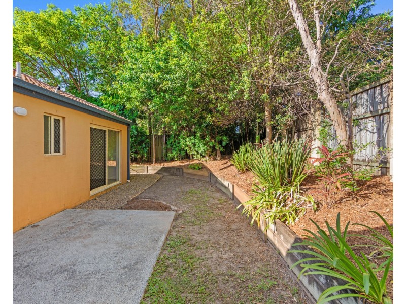 1/173 Government Road, Labrador QLD 4215