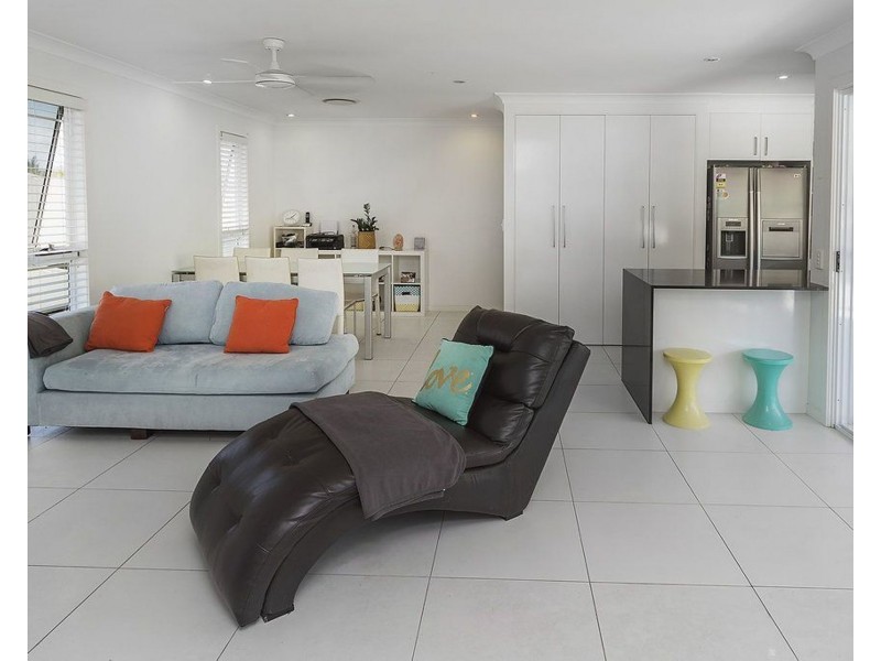 2 Limmen Street, Pimpama QLD 4209