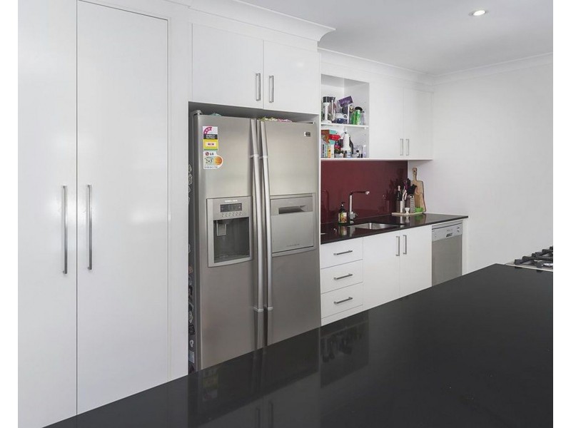 2 Limmen Street, Pimpama QLD 4209