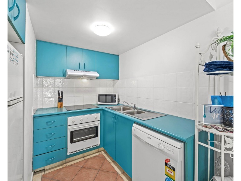 10/193-195 Surf Parade, Surfers Paradise QLD 4217