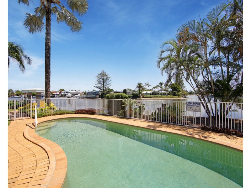 11/11-19 Taylor Street, Biggera Waters QLD 4216