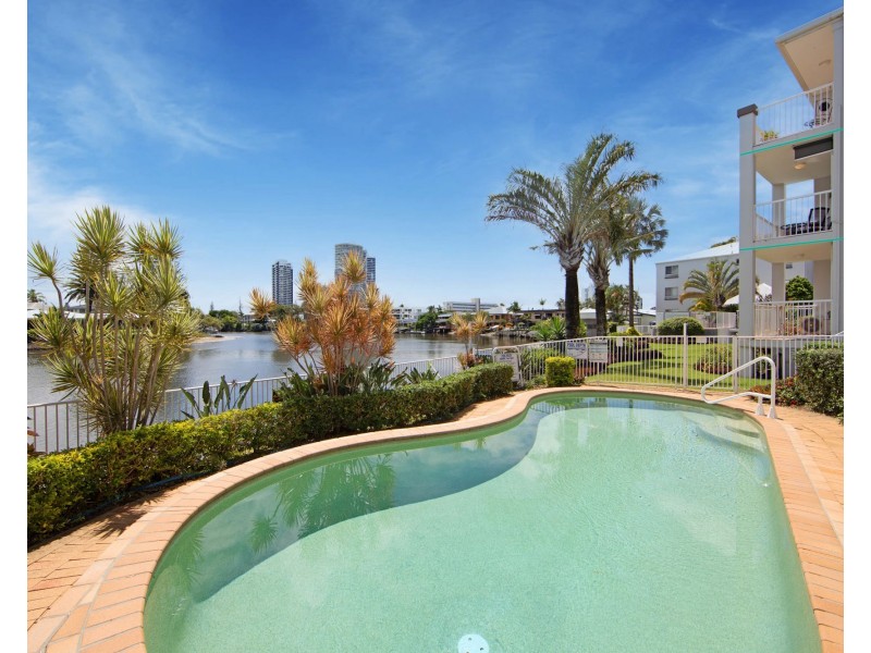 11/11-19 Taylor Street, Biggera Waters QLD 4216