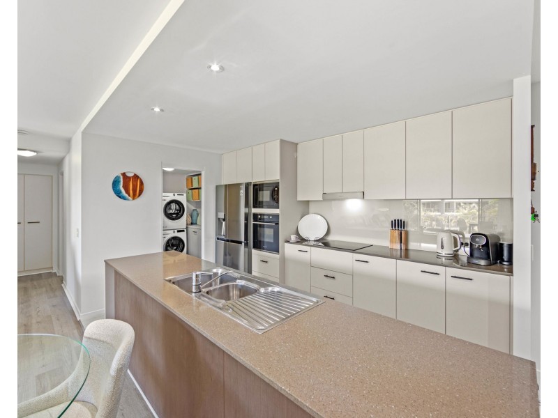 1310/2 Activa Way, Hope Island QLD 4212