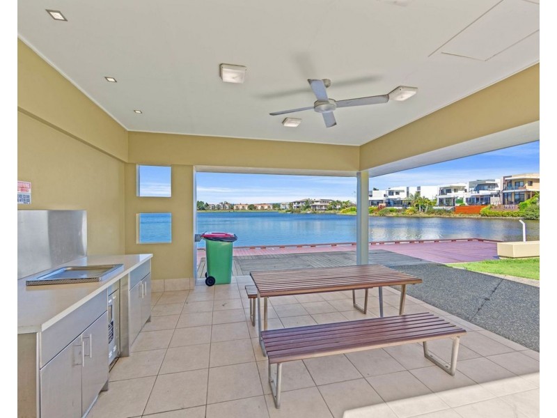 1310/2 Activa Way, Hope Island QLD 4212