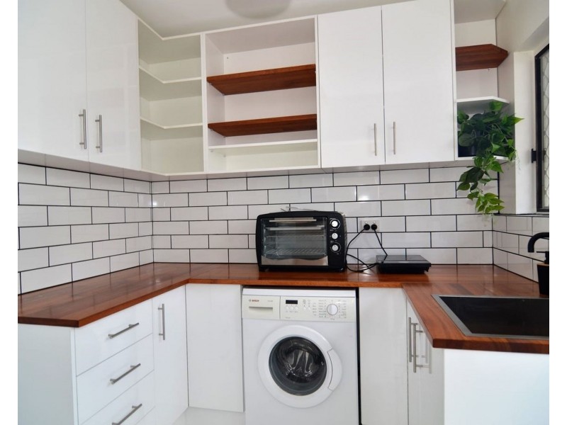 122a Monaro Road, Mudgeeraba QLD 4213