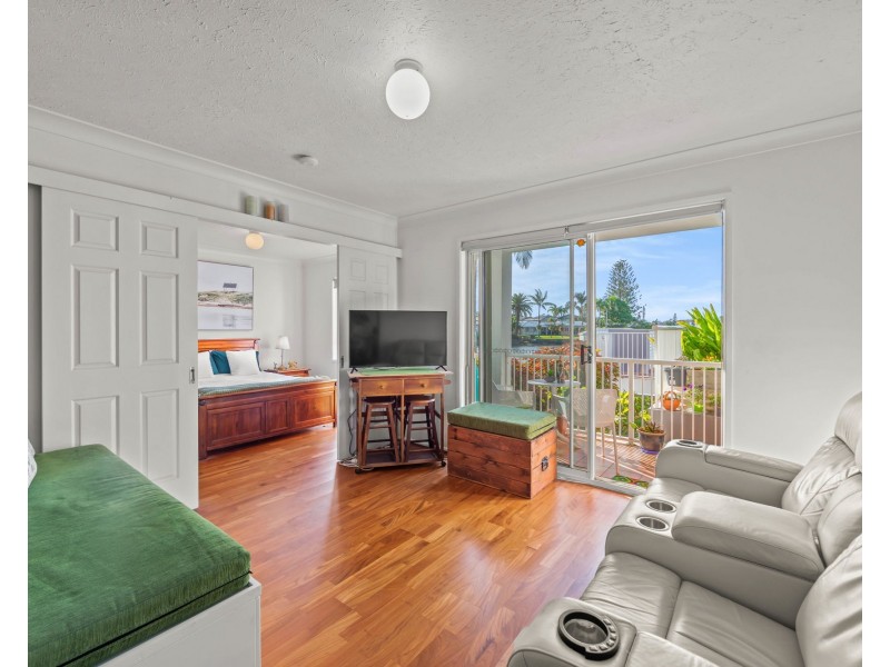 17/11-19 Taylor Street, Biggera Waters QLD 4216